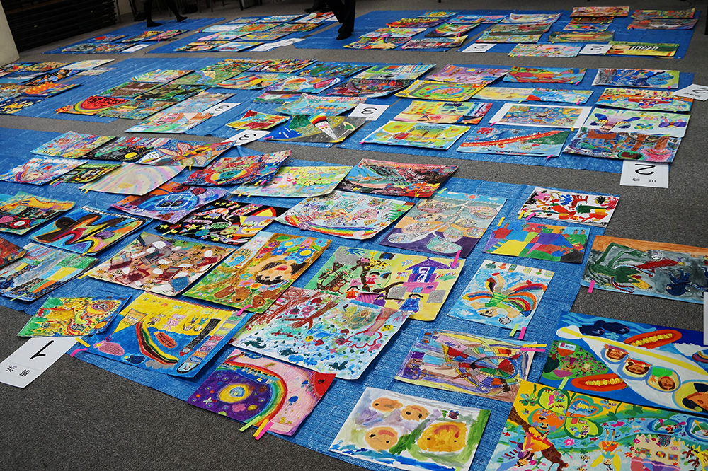 第20回 夢絵コンテスト審査会のようす